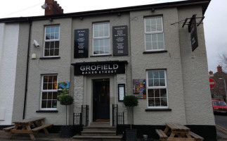The Grofield Inn outside