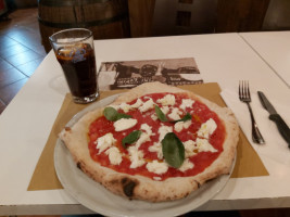 Pizzeria Spazio Libero food