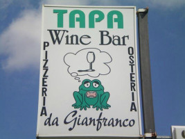 Tapa Wine Bar Da Fusco Gianfranco inside