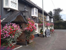 Saint George And Dragon Inn inside