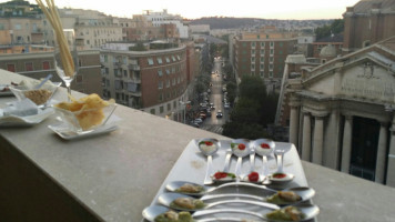 Gaetano Costa Le Roof food