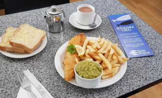 Sole Plaice Fish Chips food