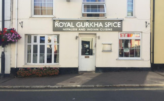 Royal Gurkha Spice inside
