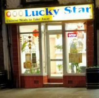 Lucky Star Chinese Thai outside