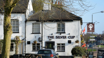 The Silver Cup outside