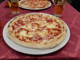 Wine Food And Pizza Giacosa Di Girardi Giorgio food