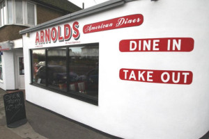 Arnolds American Diner outside