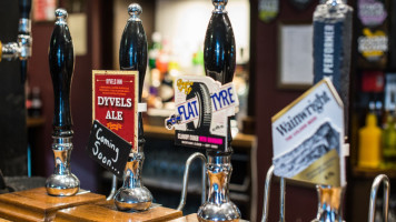 The Dyvels Inn food