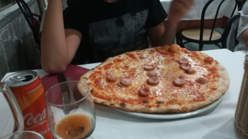 Pizzeria Lo Scoglio food