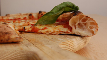 Il Capriccio Pizzeria-vinetteria food