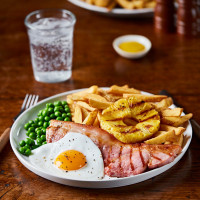 Cookhouse Pub food