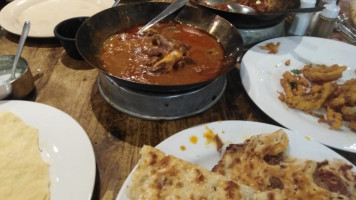 Lahore Kebab House food