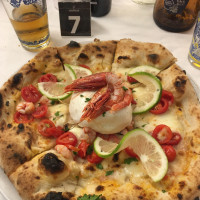 Amongae Pizzeria food