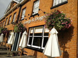 George And Dragon inside