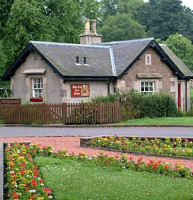 The Olde Toll Tea House outside