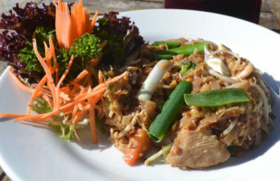 Sabai Thai Gastrobar food