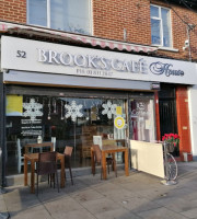 Brook's Cafe inside