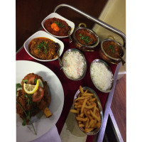 Swaadesh Indian Cuisine food
