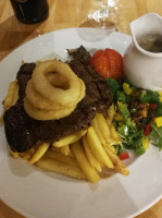 The Hollies Inn food