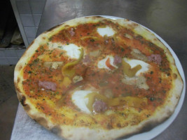 Pizzeria Trattoria Irma food