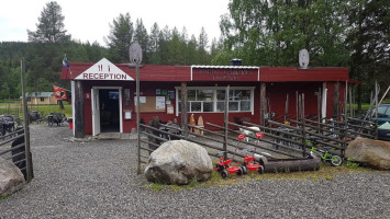 Doro Camp Lapland outside