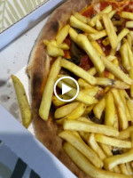 Pizza Pazza Di Rossi Giorgio inside