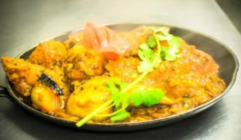 Royal Tandoori Indian Takeaway food