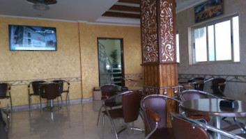 Café Al Joulane inside