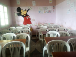 Café Bab Elhara, Rmila inside