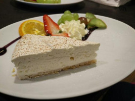 The Cheesecake Shop food