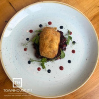 The Townhouse Kitchen And Rooms food