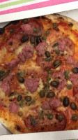 Pizzeria Pluto Di Giabbarrasi Angelo food