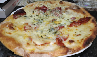 Pizzeria Benfatto food