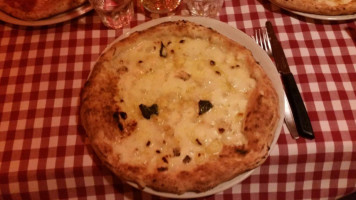 Pizzeria Margari' Srls food