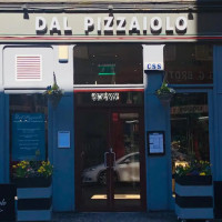 Dal Pizzaiolo Cafe Pizzeria outside
