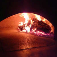 La Pizzicata Pizzeria outside