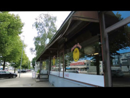 Happy Face Kebab-ravintola outside