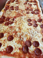 Romano Pizzeria food