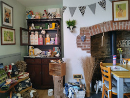 The Old Farmhouse Kitchen And Tearoom food