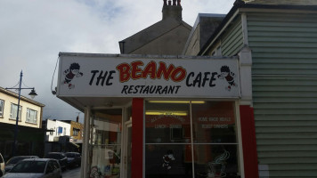 The Beano Cafe outside