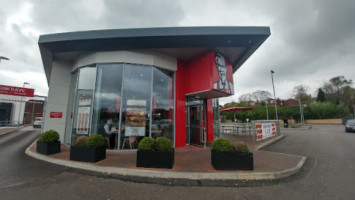 Kfc Manchester inside