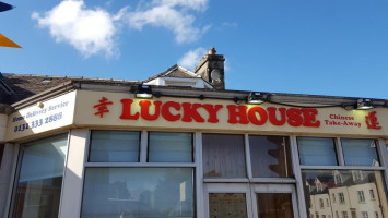 Lucky House inside