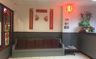 Pinh On Chinese Takeaway inside