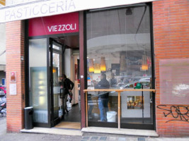 Pasticceria Caffe' Viezzoli Cinzia food