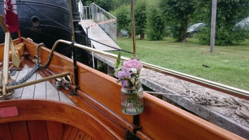 Thames Steamers inside