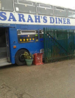 Sarah's Diner outside