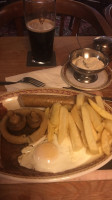 The Coach And Horses food