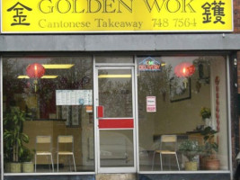 The Golden Wok outside