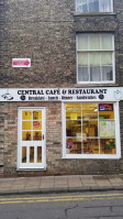 Central Cafe outside
