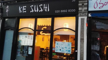 Ke Sushi inside